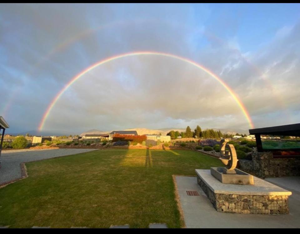 Lh Twizel Fountain Retreat Vila Exterior foto